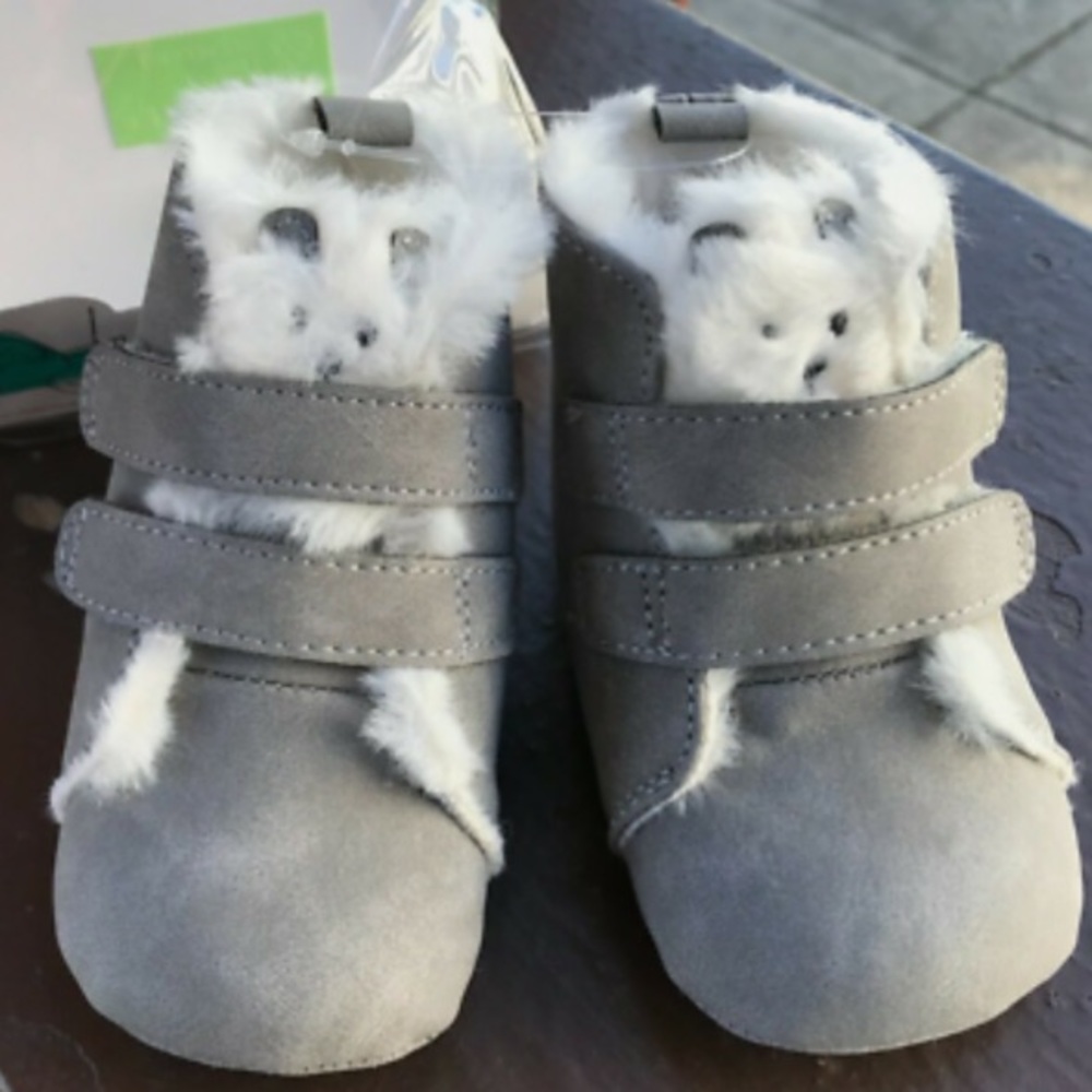 NWT Robeez Baby Girls Ro + Me 6-12 mo Charcoal Little Bear Sneakers Shoes